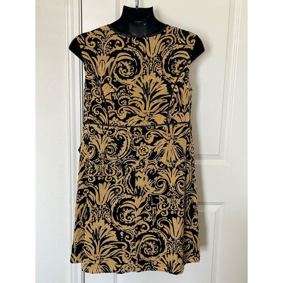 Sleeveless Black & Gold Patterned Dress With Front Pockets & Back Zipper - Picture 3 of 9